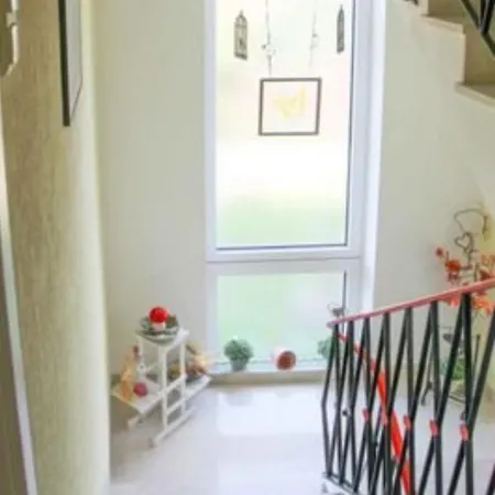 Tabita Mit Parking Balkon Terrasse Und Garten Διαμέρισμα Untermeitingen
