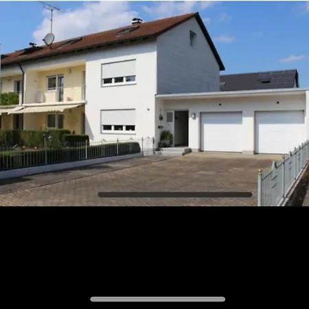 Tabita Mit Parking Balkon Terrasse Und Garten Διαμέρισμα *